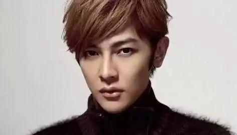 汪东城整容,花儿乐队重组,本文共(1826字) 汪东城整容,花儿乐队重组,本文共(1826字)