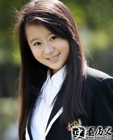 幼年张嫣的扮演者——董慧照片