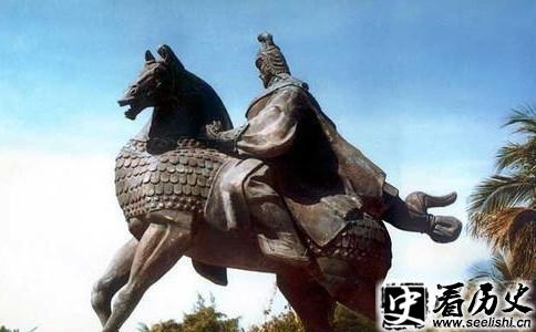 马援石像