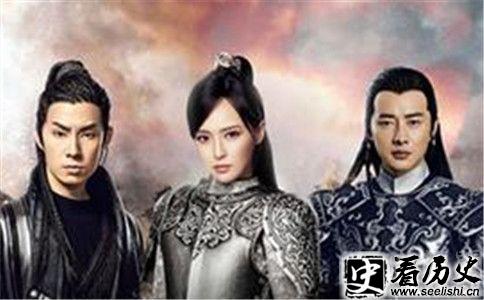 李未央结局是什么呢？李未央本来为燕国公主冯心儿。她的本性天真活泼，聪明伶俐，有的时候还喜欢小小的恶作剧。但突然一夜之间遭逢变故，她变得国破家亡，居然在阴差阳错之下成为了“李未央”，一念之间误入了敌人府内，小小女子的肩膀上不仅肩负起了冯心儿的国仇、李未央的家恨。更让天资聪颖的她内心渐渐被仇恨充满，她的性格也因为此些种种变得更为坚毅不屈，也更为谨慎细致。可是即便是如此状况下，在她内心深处，她依然保留着自己本性中的善良和正义，她不仅恩怨分明，更重视承诺。就算报仇也只是有针对性地进行她的报仇计划，从来不会伤及无辜之人。如此重情重义的女子，李未央的结局绝对不会陷入绝境。拓跋浚此人是北魏皇孙。他的性格不仅阳光开朗，还幽默风趣，淡泊名利，他真的对皇位毫不在意，却对亲人充满了感情，他是一个富有同情心和爱心的男子。他聪明却不张扬，不仅智谋过人却从不咄咄逼人，他也是影响李未央结局最大的人之一。当真的剑在她手，她却突然意识到了，朝代的更替只是历史不断向前发展的一个必然的过程，当个人的恩怨情仇在老百姓的福祉之下一切都变得微不足道。灾难磨灭不了她心中的善良和正义，她的大度无私，促使她在最后放下了心中的仇恨，最终选择了辅助拓跋浚登上了帝位，她自己同时也成为了一代贤后，这就是李未央剧照