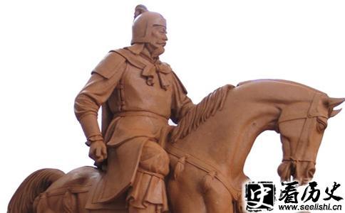 彭越雕塑