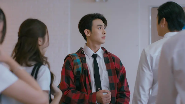 爱通过直播泰剧改编哪个小说？爱通过直播泰剧剧情介绍