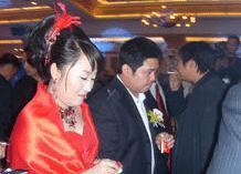 赵本山大女儿近照曝光，和小女儿球球简直不是一个世界的