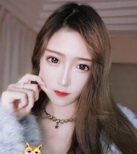 腐团儿再送福利，COS蒂雅娘化身成精灵，网友：身材不符