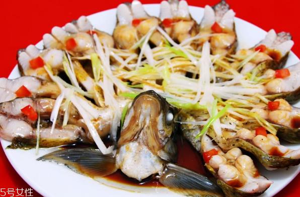 鳊鱼能给婴儿吃吗 婴儿能吃鳊鱼 鳊鱼能给婴儿吃吗 婴儿能吃鳊鱼