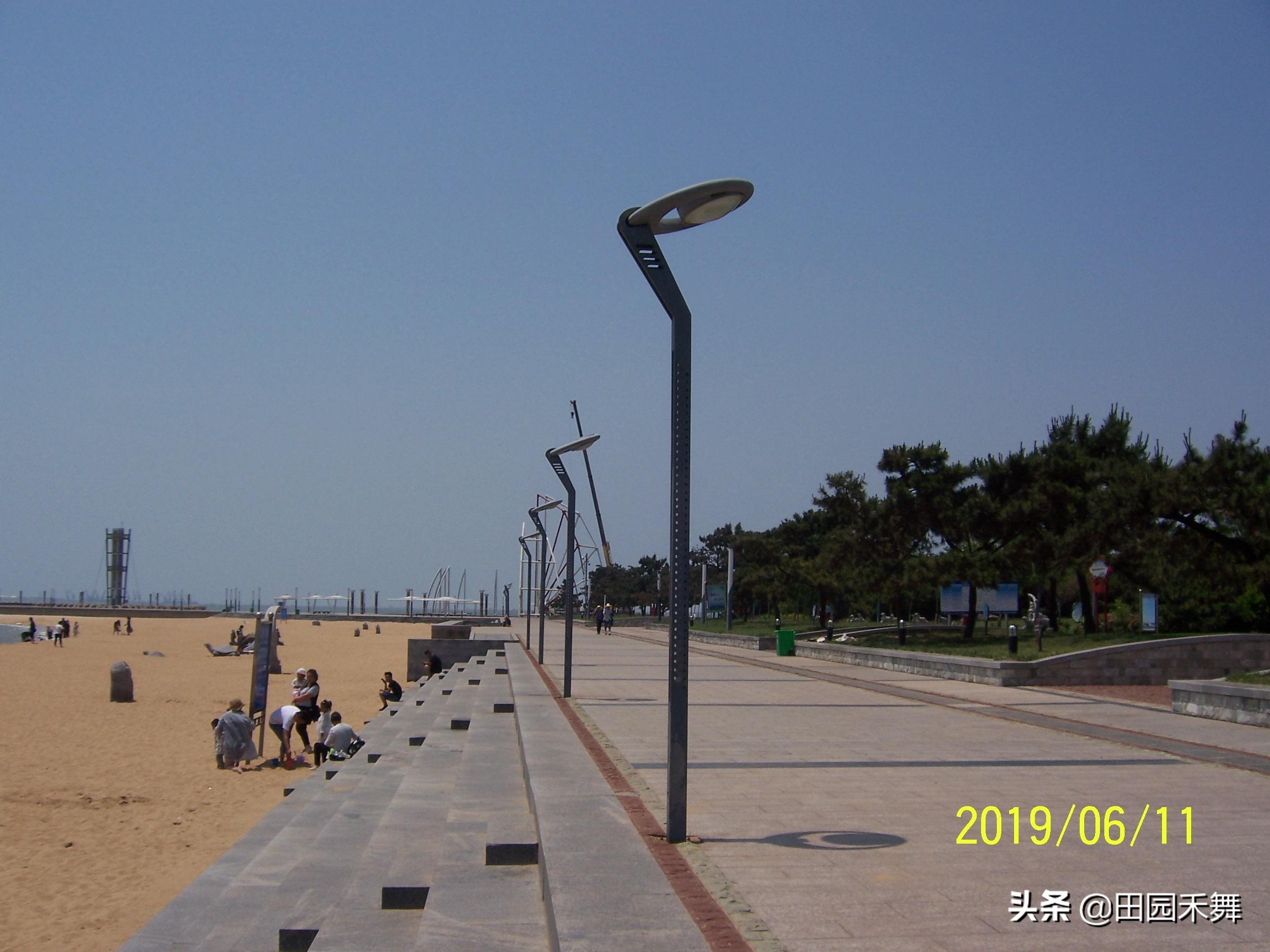 日照岚山多岛海景区的海水浴场，海滨休闲度假的好地方