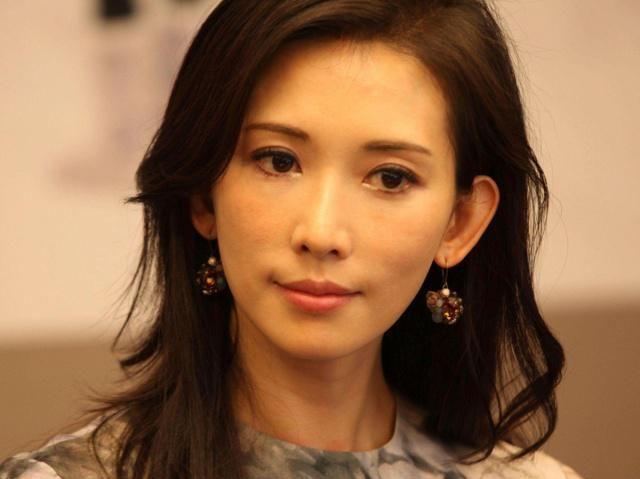 45岁冻龄女神林志玲，7大护肤小常识，帮你养成绝佳好肌肤