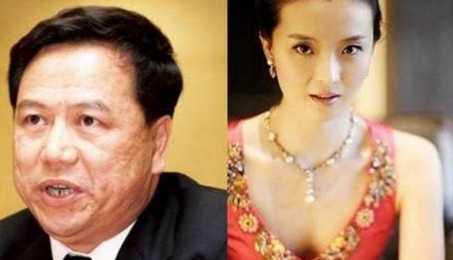 44岁王艳老公近照曝光，长相一言难尽，难怪一直不愿公开