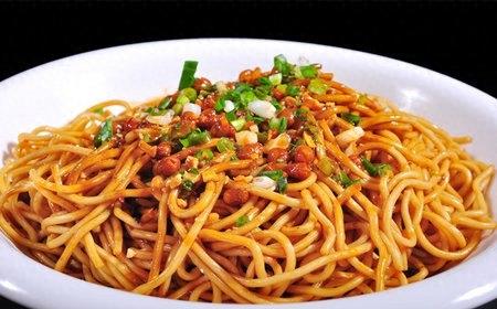 河南十大面食排行榜，排名第一的河南大街小巷都少不了它