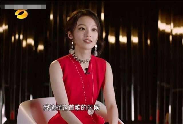张韶涵妹妹含泪说出“弃养父母”真相，网友直呼：太不可思议！