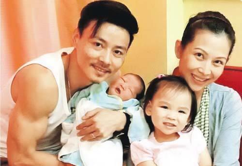 蔡少芬和张晋结婚11年, 两人情史感人又甜蜜