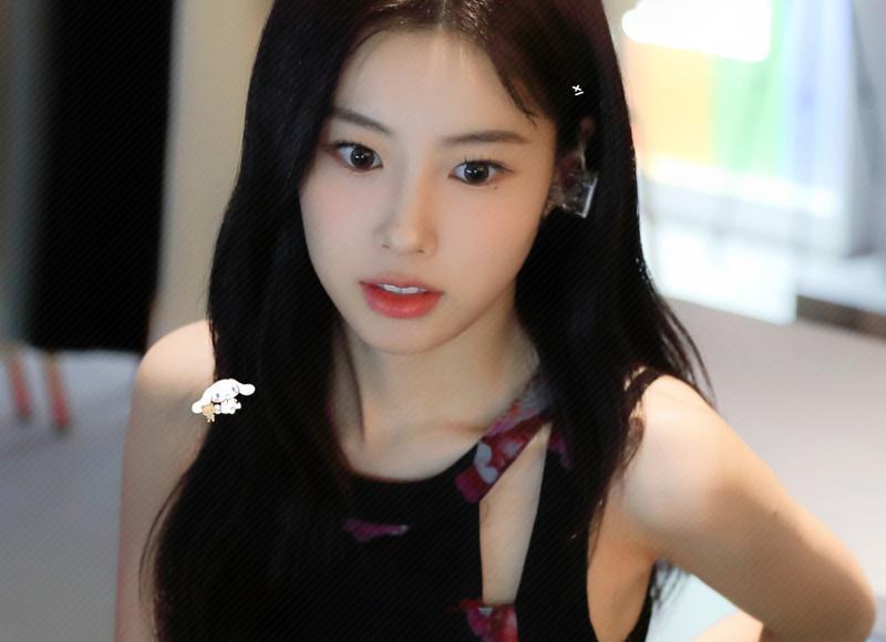 中秋去我家，给我妈三千过节费，老婆：那我妈呢？老公：一盒月饼