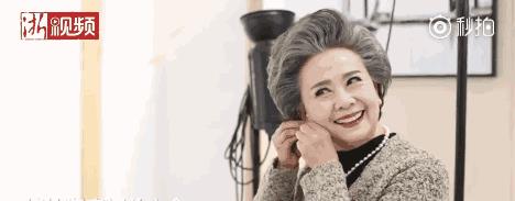 71岁奶奶做起淘宝模特，每天工作12小时拍100多套服装，气质秒杀明星