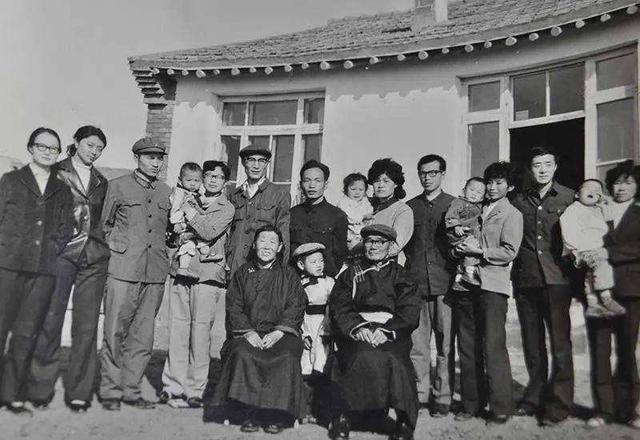 三千孤儿入内蒙的真实历史事件（国家为何将3000名南方孤儿送到内蒙古）(10)