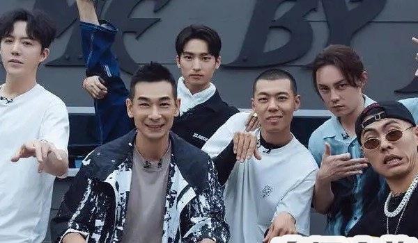 娱乐披荆斩棘的哥哥马赛克是谁(各自被曝出丑闻)  4