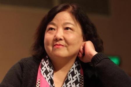 娱乐人民日报对方方武汉日记的评价 武汉日记 方方 正月初一  1