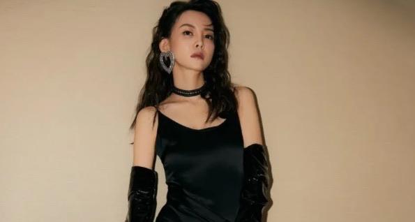 娱乐于文文为什么突然爆红（于文文为什么消失了）  2