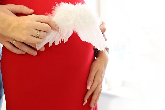 测怀孕是不是早晨的晨尿最好.jpg 测怀孕是不是早晨的晨尿最好.jpg