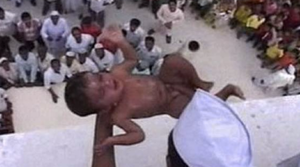 印度值得旅行吗?印度十大陈旧而神奇的典礼