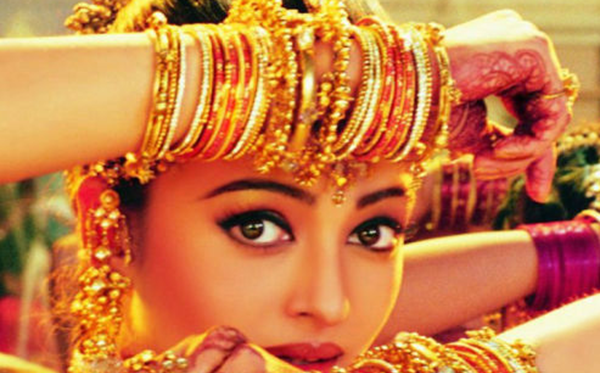 印度值得旅行吗?印度十大陈旧而神奇的典礼