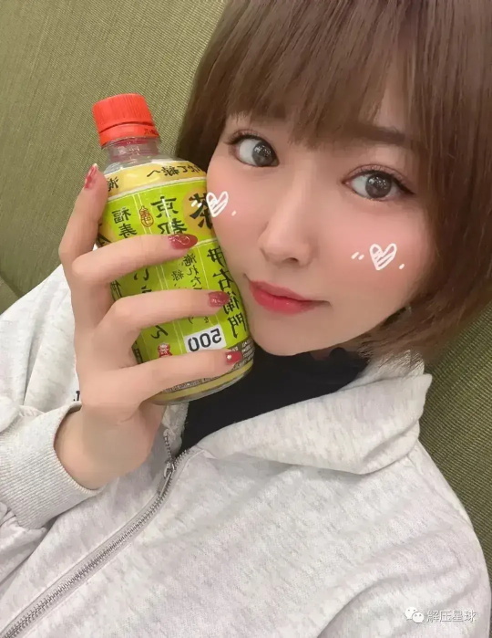 天然I 杯松本菜奈实老师写真分享，广岛纯欲天花板！