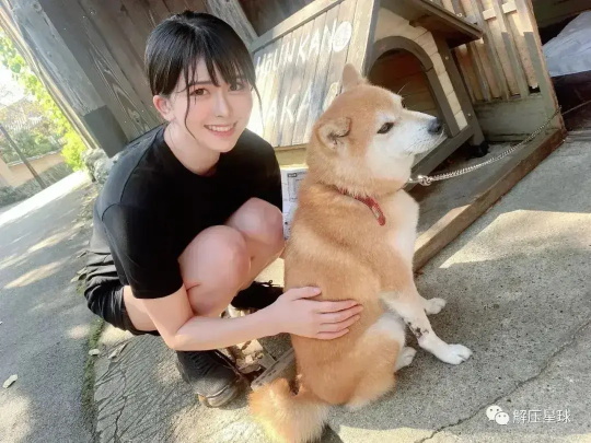 日本口罩网红明日见颜值公开美图爆料,口罩摘下的瞬间美哭了!