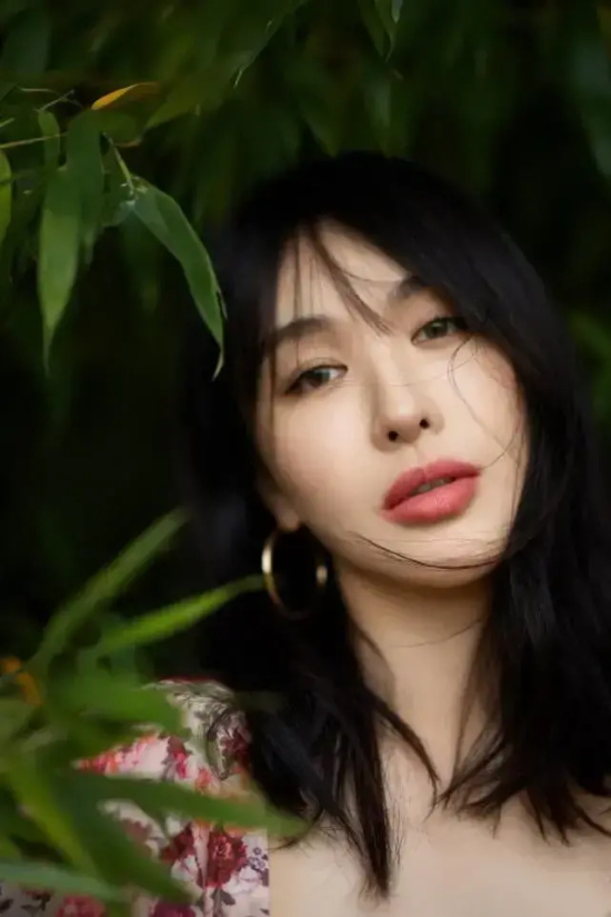 中国影视女演员李菲儿温柔甜美的写真合集分享