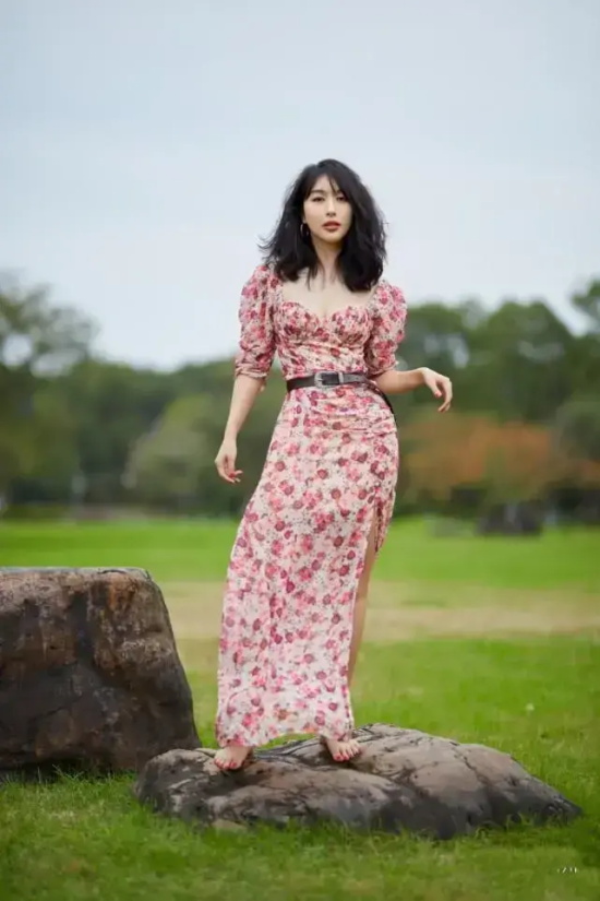 中国影视女演员李菲儿温柔甜美的写真合集分享