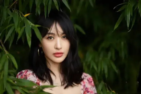 中国影视女演员李菲儿温柔甜美的写真合集分享