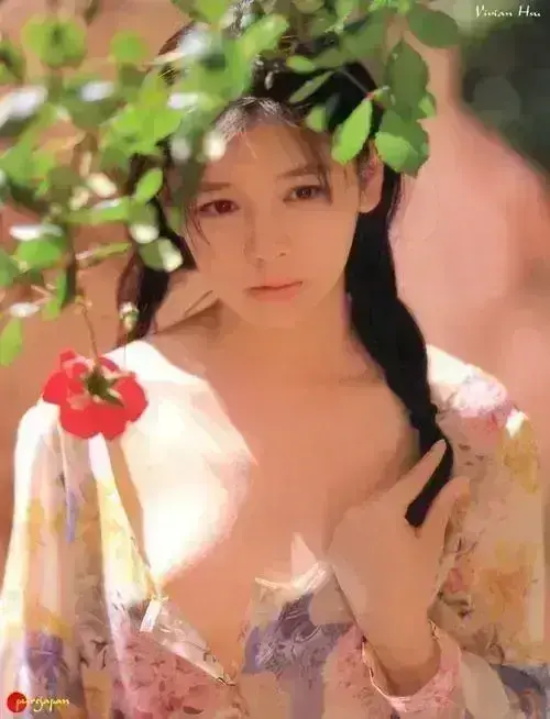 徐若瑄早年清纯写真合集，仿佛明镜一般