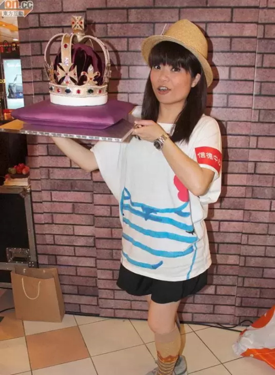 阮小仪身高多少(阮小仪的真实身高)