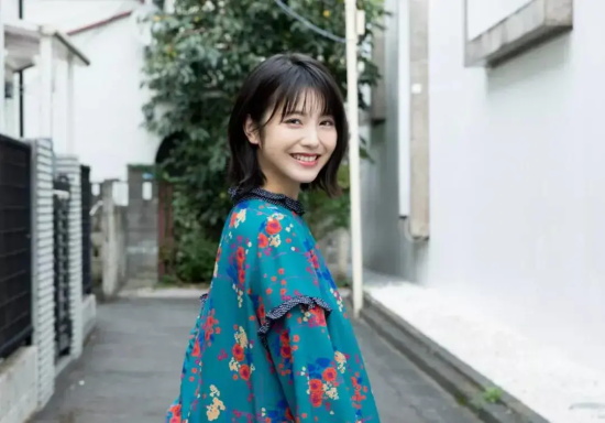 日本新一代初恋女神：滨边美波