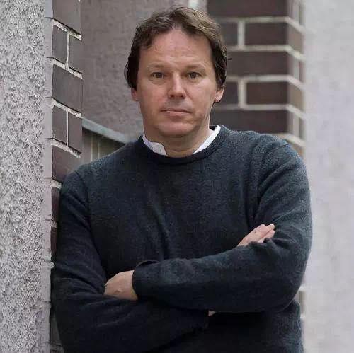 历史上的华尔街现状（占领华尔街运动发起人）(1)