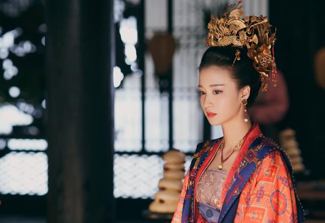 历史宋仁宗爱曹皇后还是张贵妃（一个被宋仁宗宠14年）(2)