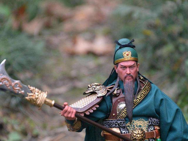 ​历史上关羽长什么样子（历史上的关羽到底长什么样）