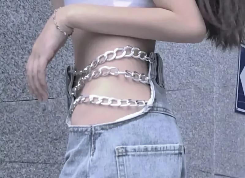 38岁老公出轨女赌徒,她主动压了上来,没忍住诱惑跟她一番缠绵 38岁老公出轨女赌徒,她主动压了上来,没忍住诱惑跟她一番缠绵