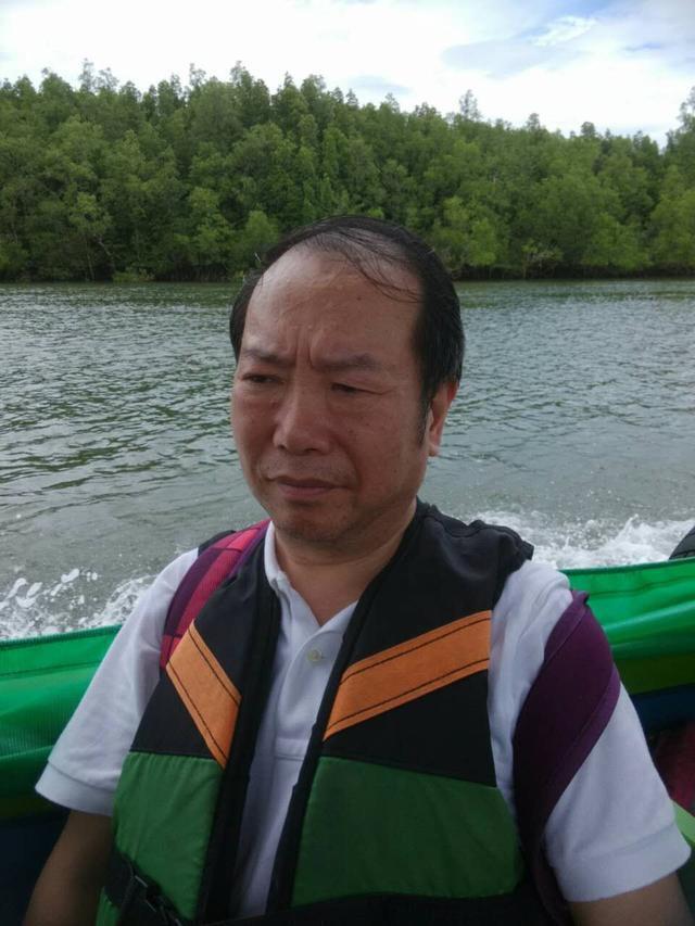 谭和平:一生只爱画虎