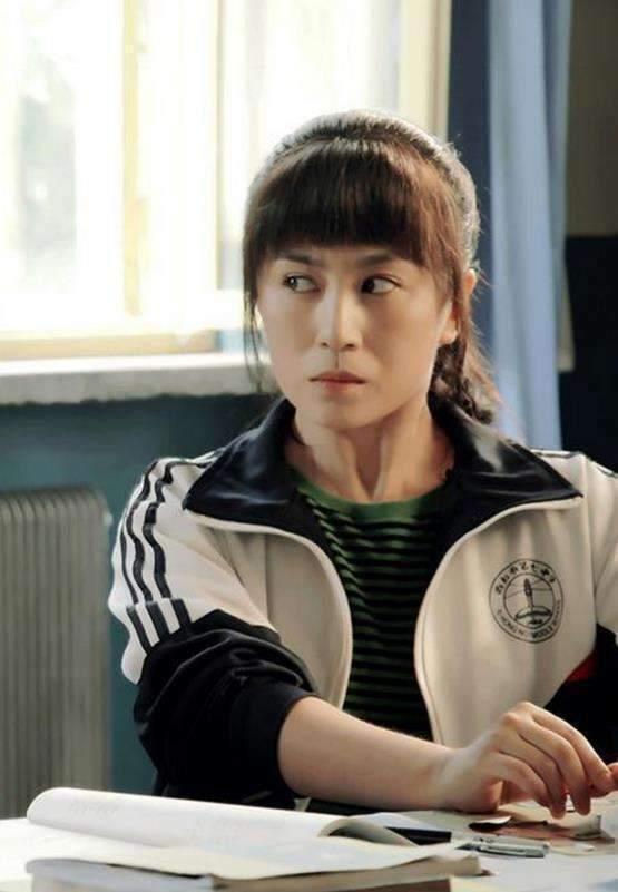 15个校服女神排行榜，陈妍希第六，刘亦菲第四，第一是她？