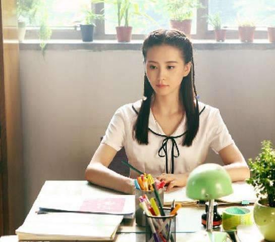 15个校服女神排行榜，陈妍希第六，刘亦菲第四，第一是她？