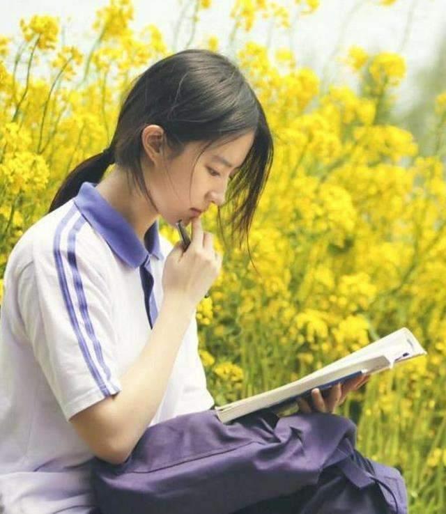 15个校服女神排行榜，陈妍希第六，刘亦菲第四，第一是她？