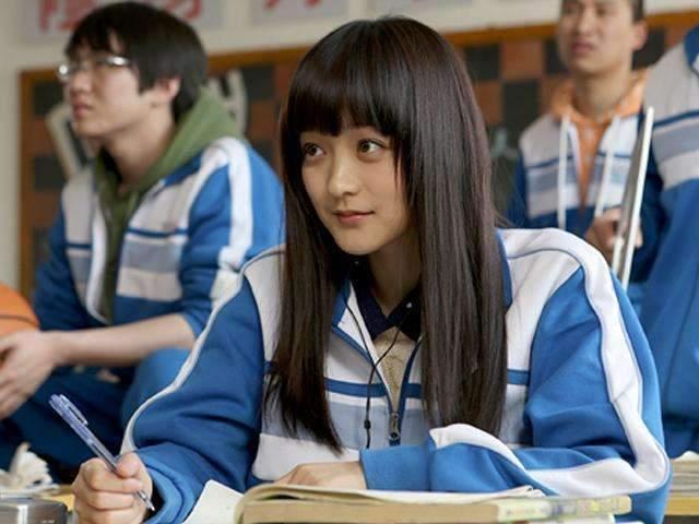 15个校服女神排行榜，陈妍希第六，刘亦菲第四，第一是她？