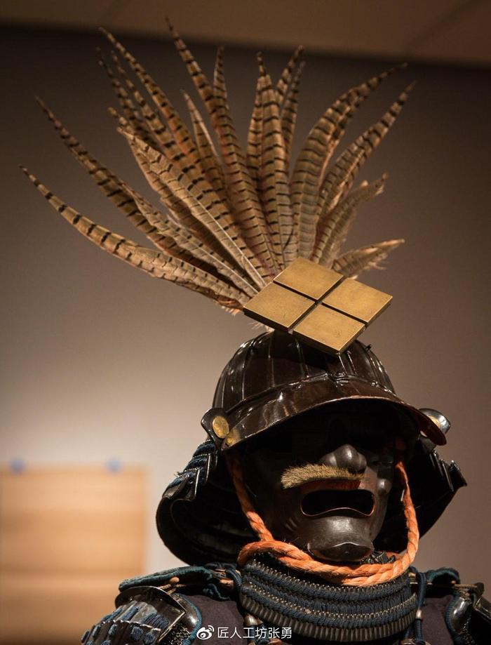 中国清代奢华战甲VS日本武士鬼面战甲，你更中意哪个？