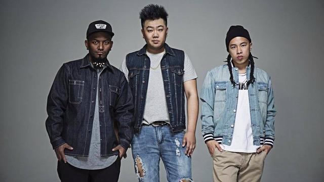 他们曾经夜店驻唱，凭一首歌斩获千万粉丝，却被网友质疑抄袭！