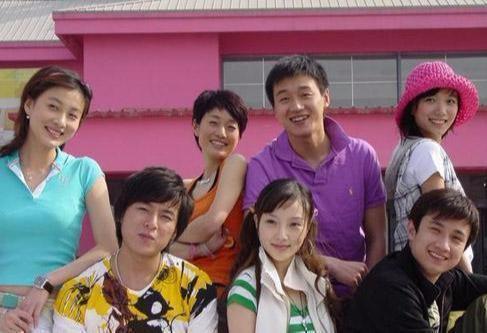 她曾受赵宝刚的欣赏，《奋斗》中就她没火，三次改名后因孙俪走红