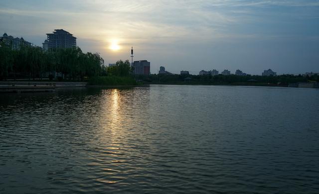 中国皮革之都: 河北辛集