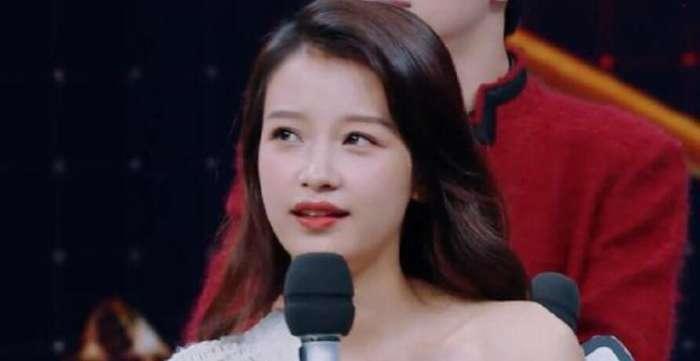 代古拉k上快本曝光真名,同框孙怡暴露真实颜值,网红就只是网红