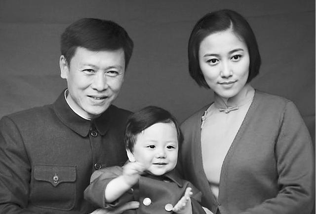 江姐丈夫, 23岁入党, 从为了工作假扮夫妻到真结婚, 同一岗位牺牲