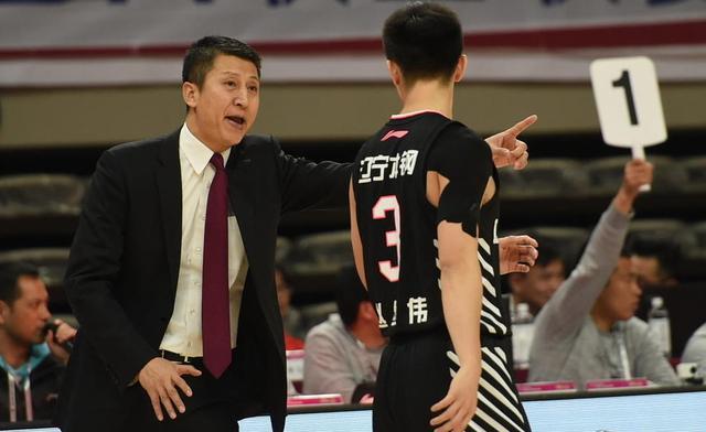 曝郭士强曾想主动辞职 因后来发生这事才罢了