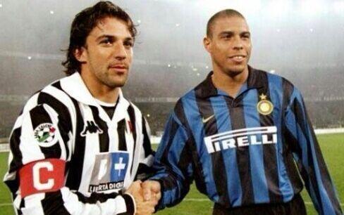 好多球星认为罗纳尔多比梅罗还强，真是这样吗？看完这些就明白了