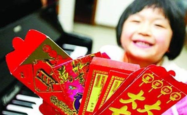 过年孩子收的压岁钱，父母应不应该收走？